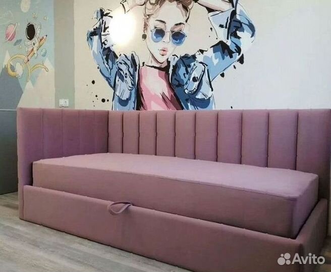 Детская кровать с мягкими бортиками