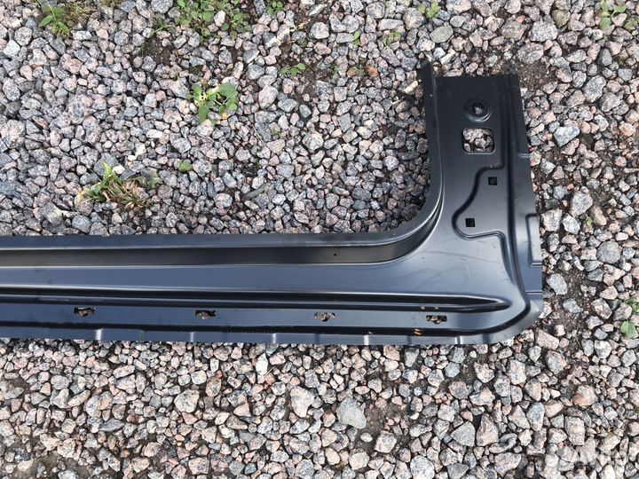 Порог левый Mercedes A217 C217 S Coupe 2013-2020