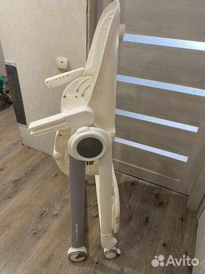 Стульчик для кормления happy baby