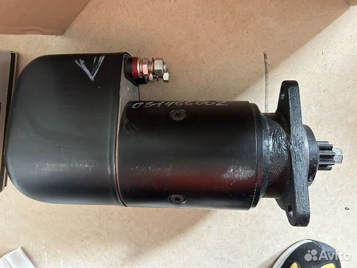 Стартер. 24V 5,4kW 9 зубьев 105вправо Omn MAN