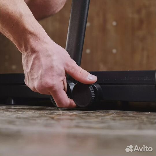 Беговая дорожка DFC ymclub с поручнем