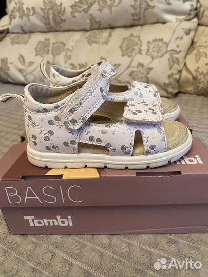 Босоножки для девочки 22 размер
