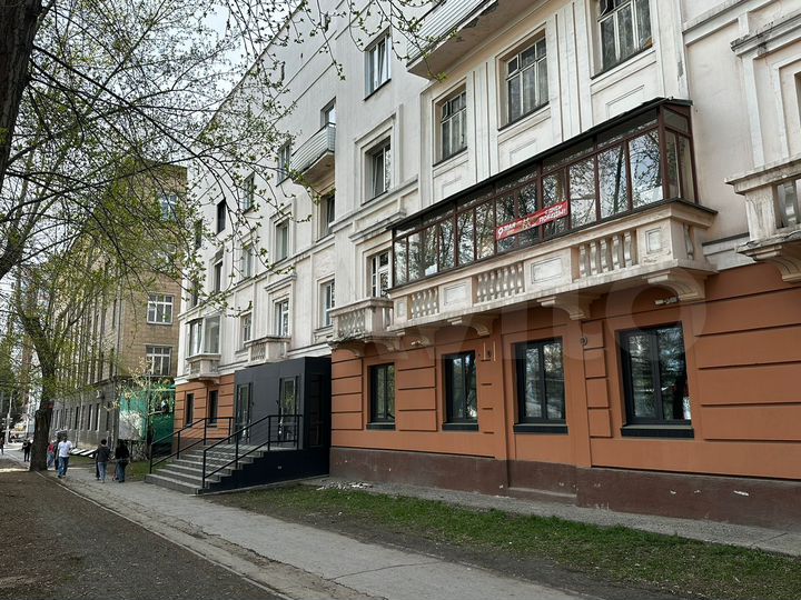 Свободного назначения, 372.2 м²