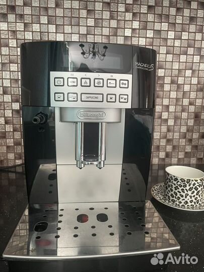 Кофемашина delonghi magnifica s cappuccino