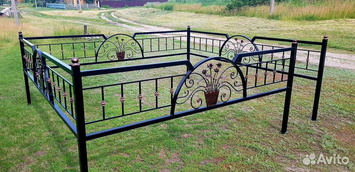 Кованные оградки,ворота