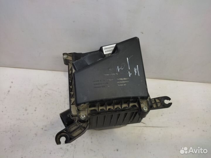 Корпус воздушного фильтра Лада Гранта 2011