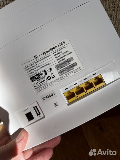 Роутер wi-fi с sim картой Huawei B593s-82