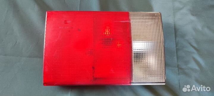 Задний фонарь левый Audi A100 C4 Hella