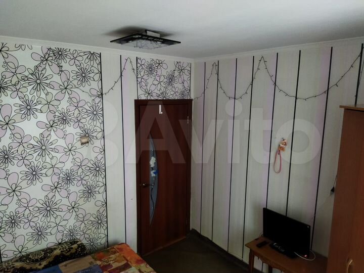 4-к. квартира, 83 м², 2/10 эт.