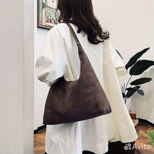 Женская сумка хобо замшевая на плечо