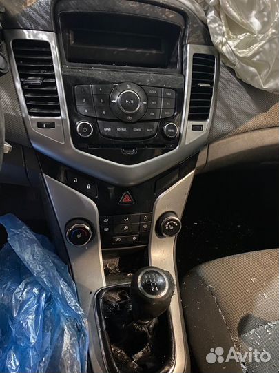 Chevrolet Cruze 2010 в разбор