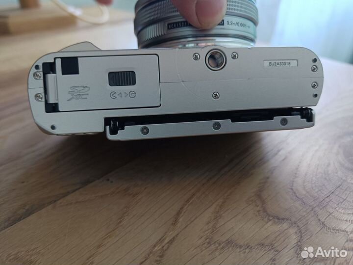 Olympus PEN E-PL9