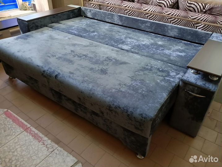 Диван С баром Новый