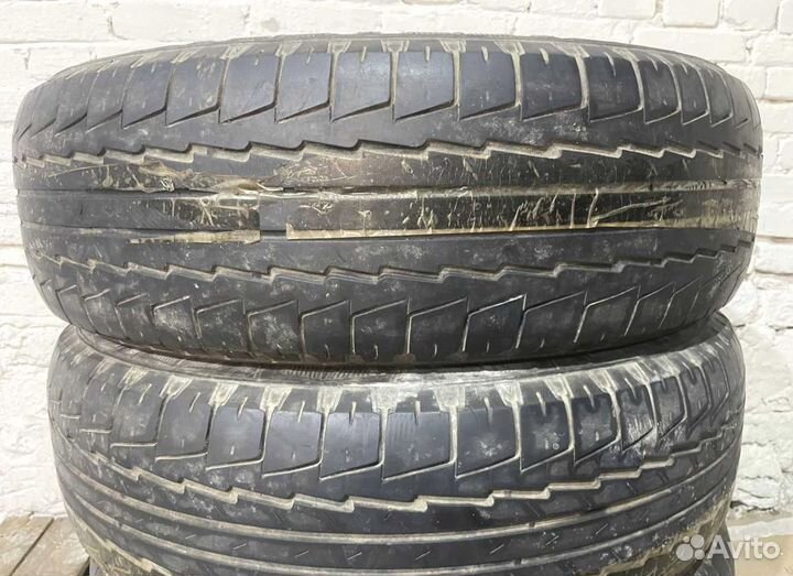 Kumho Road Venture ST KL11 225/75 R16 104H