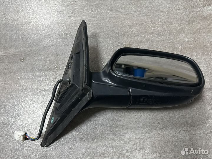 Зеркало правое боковое Toyota Avensis T220