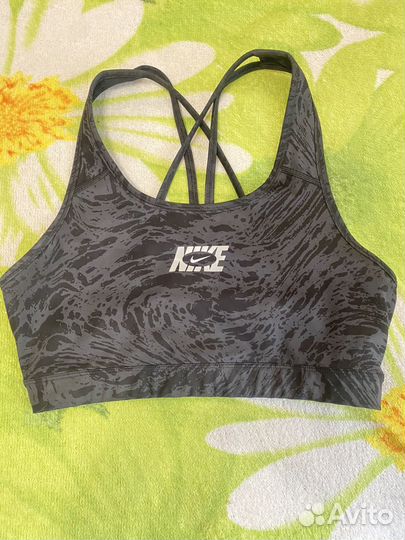 Топик спортивный nike