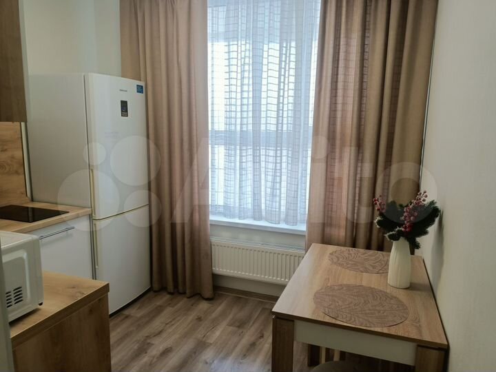 1-к. квартира, 40 м², 4/4 эт.