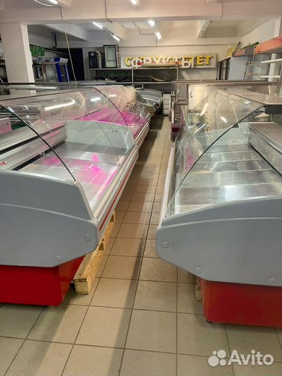 Холодильная витрина бу