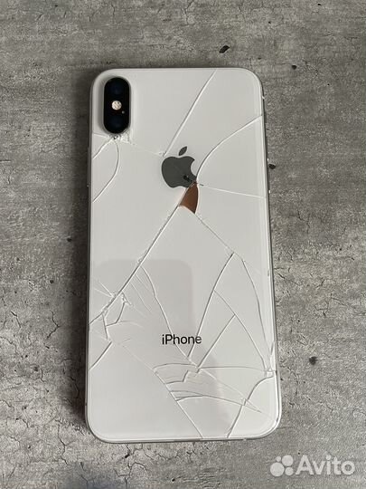 iPhone Xs, 64 ГБ