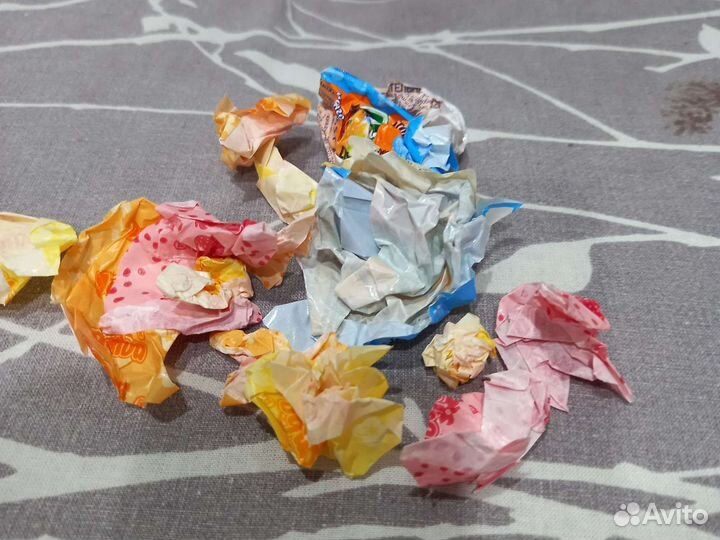 Фантики без конфет