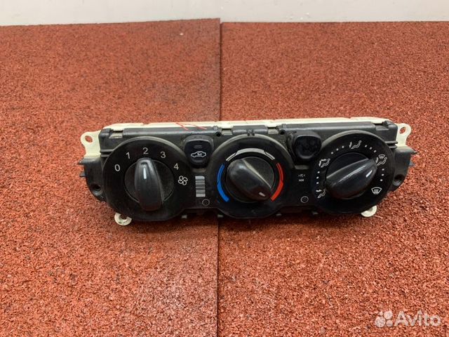 Блок управления отопителя Ford Transit 8 MK8 2014