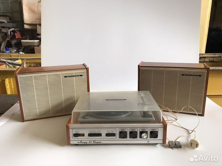 Проигрыватель винила «Аккорд 201 Стерео»