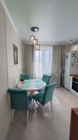 2-к. квартира, 75 м², 7/17 эт.