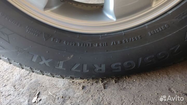 Continental IceContact 2 265/65 R17