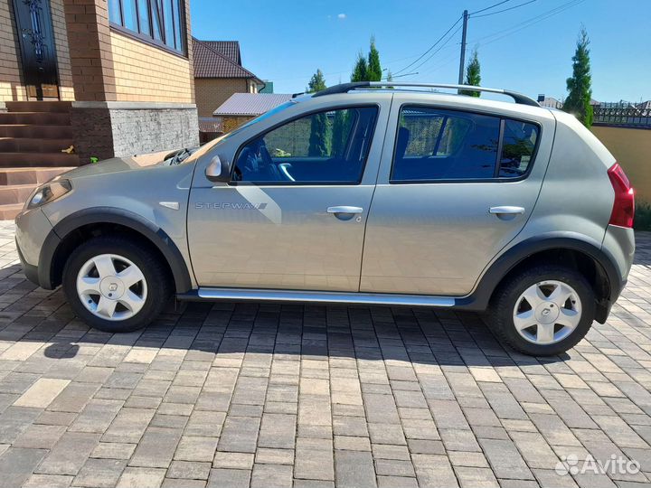 Renault Sandero Stepway 1.6 МТ, 2012, 134 800 км