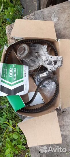 Помпа с грм и роликом в сборе на ауди а4 б5