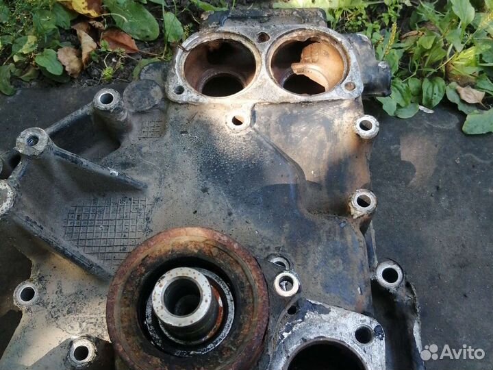 Крышка двигателя на ман тга 5106330