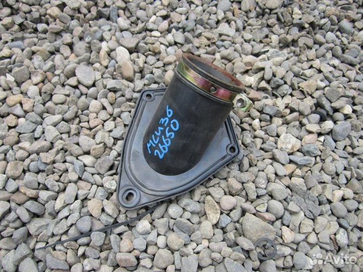 Пыльник рулевой колонки Toyota Harrier MCU36