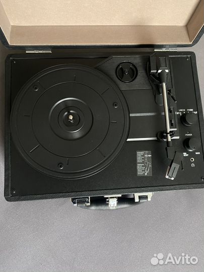Виниловый проигрыватель Alive Audio Vibe Black