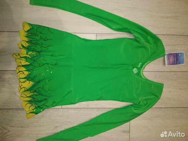 Гимнастический купальник для выступлений