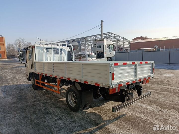 Isuzu Elf, 2024