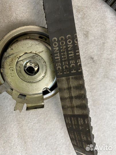 Комплект грм VAG c роликом