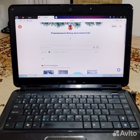 Ноутбук asus