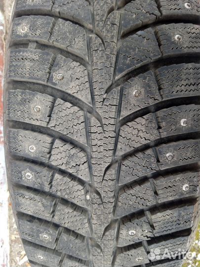 Laufenn I Fit Ice LW 71 215/60 R17