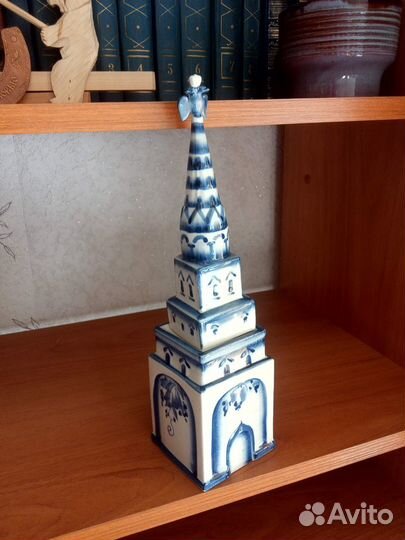 Русские сувениры / Штоф /графин, Гжель, фарфор