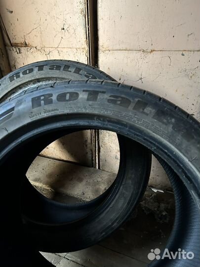 Rotalla Setula S-Race RU01 275/40 R19 40Y