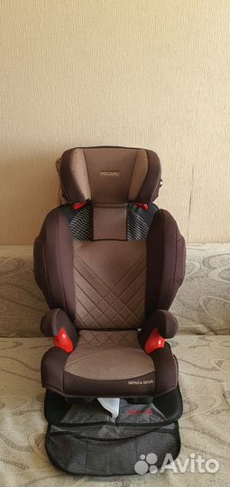 Автокресло Recaro monza nova