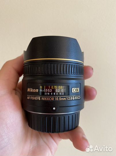 Объектив Nikkor fisheye 10,5mm f/2.8