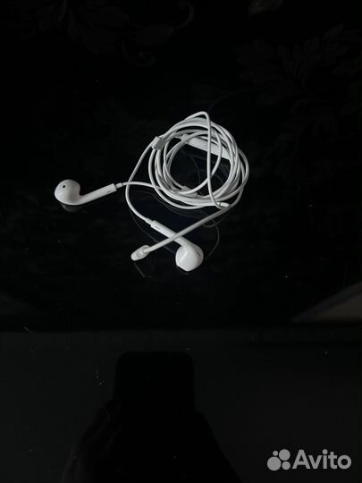 Наушники apple earpods lightning