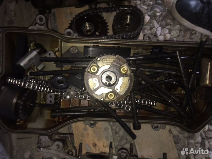 Запчасти на двигатель