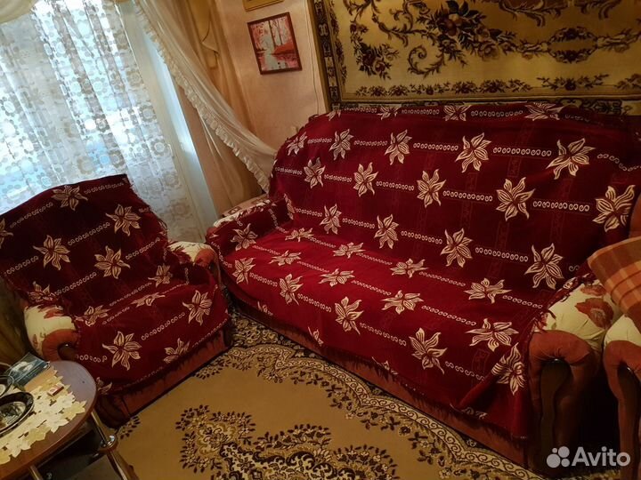 Покрывала и накидки на диван, кресла и кровать