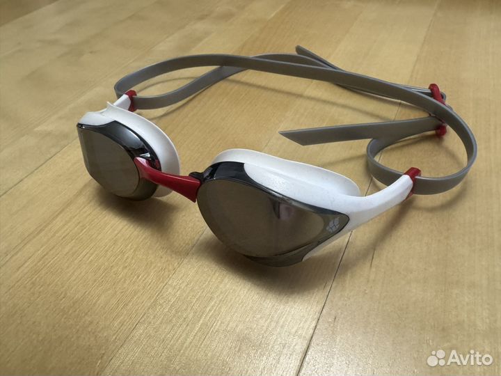 Плавательные очки mad wave