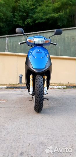 Suzuki ZZ