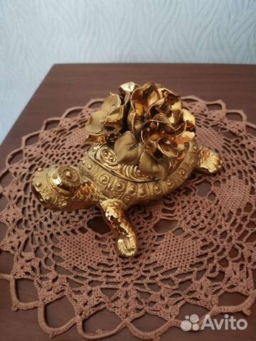 Шкатулка фарфоровая