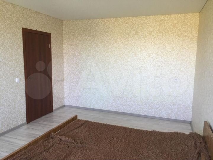 1-к. квартира, 37 м², 1/3 эт.