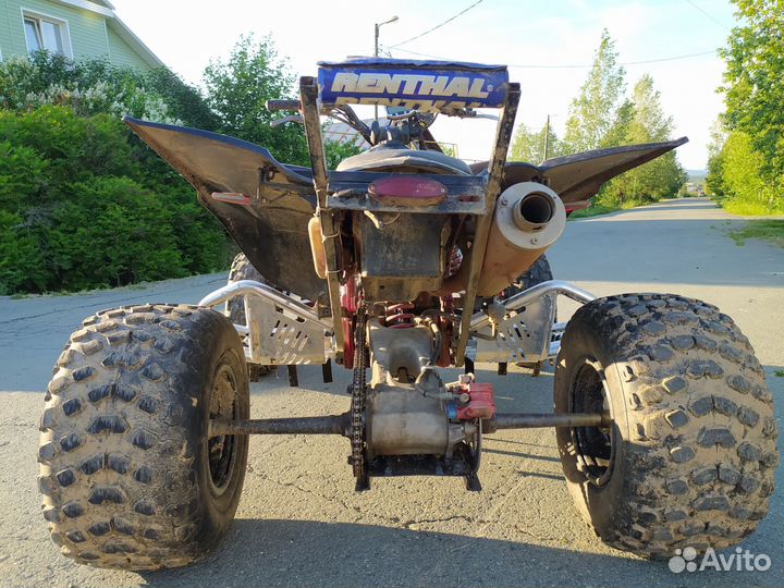 Продаётся квадроцикл Yamaha YFZ450